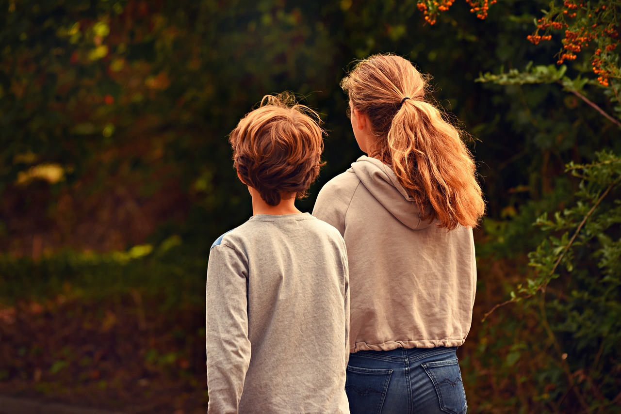 entdecken sie die bedeutung von familientraditionen und ritualen. erfahren sie, wie diese gemeinsamen praktiken das zusammengehörigkeitsgefühl stärken und wertvolle erinnerungen schaffen können.